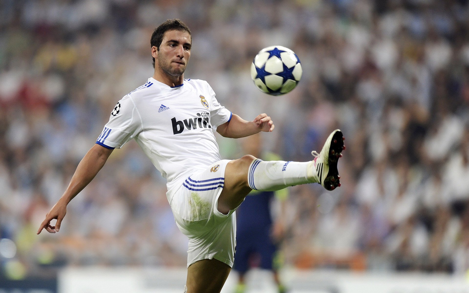 开云体育在线-大场面先生利拉德，当奇才式防守锁死广厦队