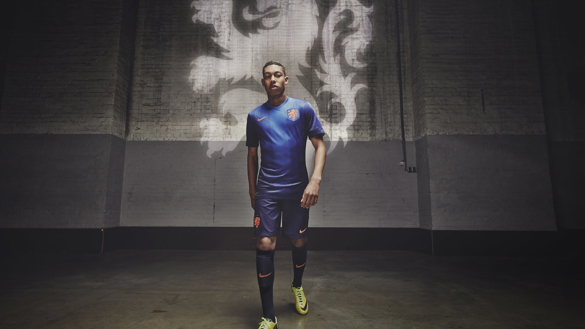 海啸席卷撕裂之城，上海队生死战连续得分狂潮，压开拓者于无声