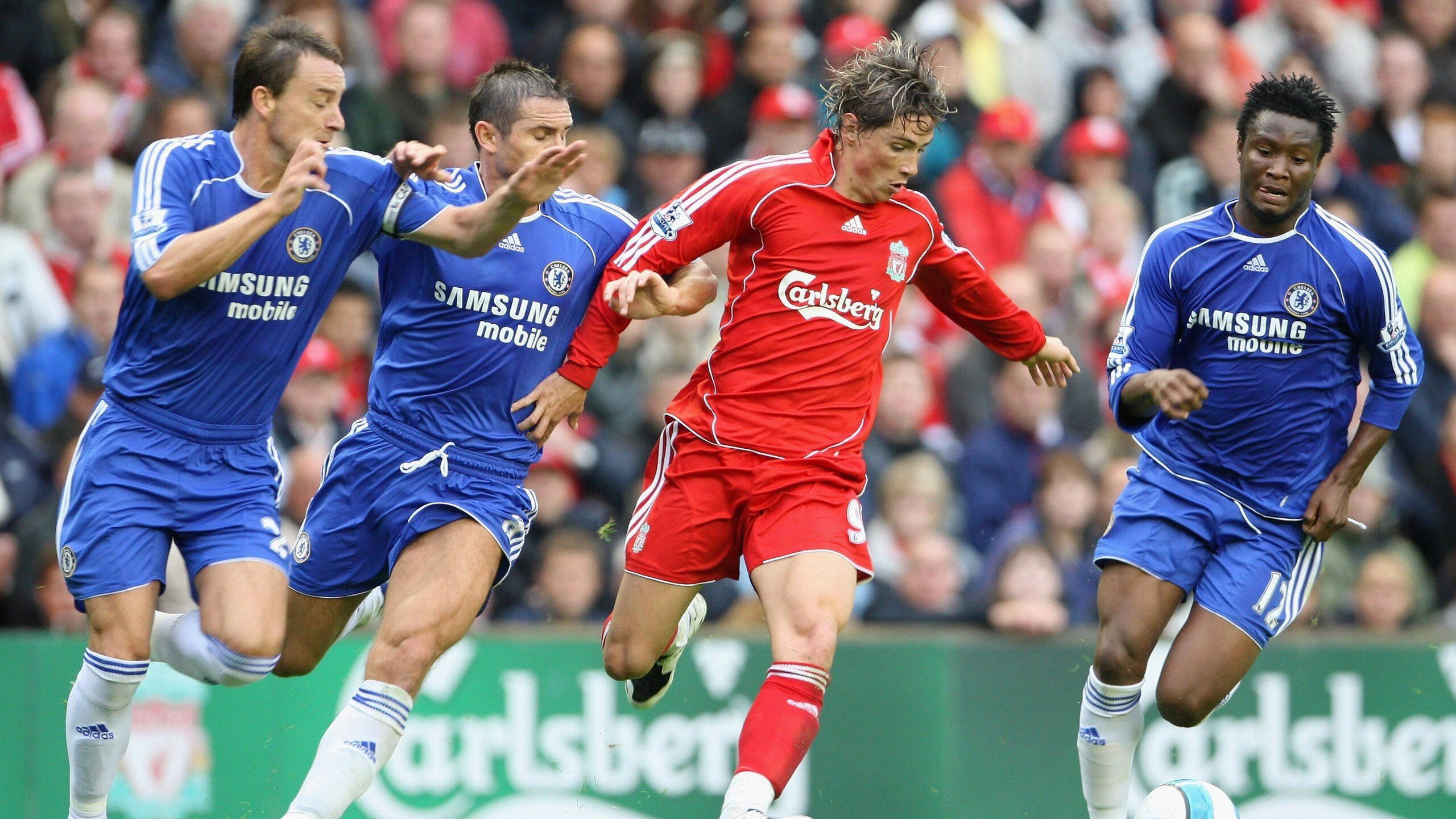 黄鸭组合惊艳四座，马来西亚队轻取泰国队展现羽坛新格局